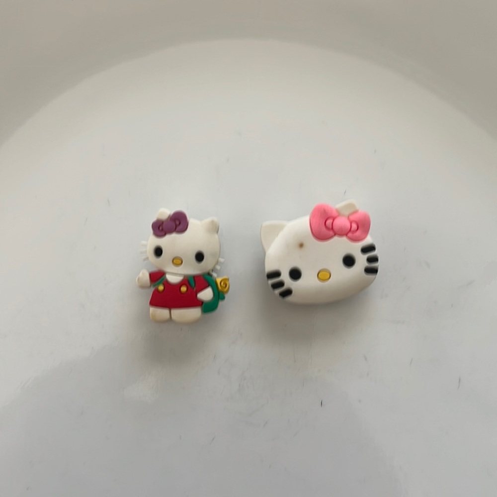 Crocs Charms Jibbitz - Hello Kitty